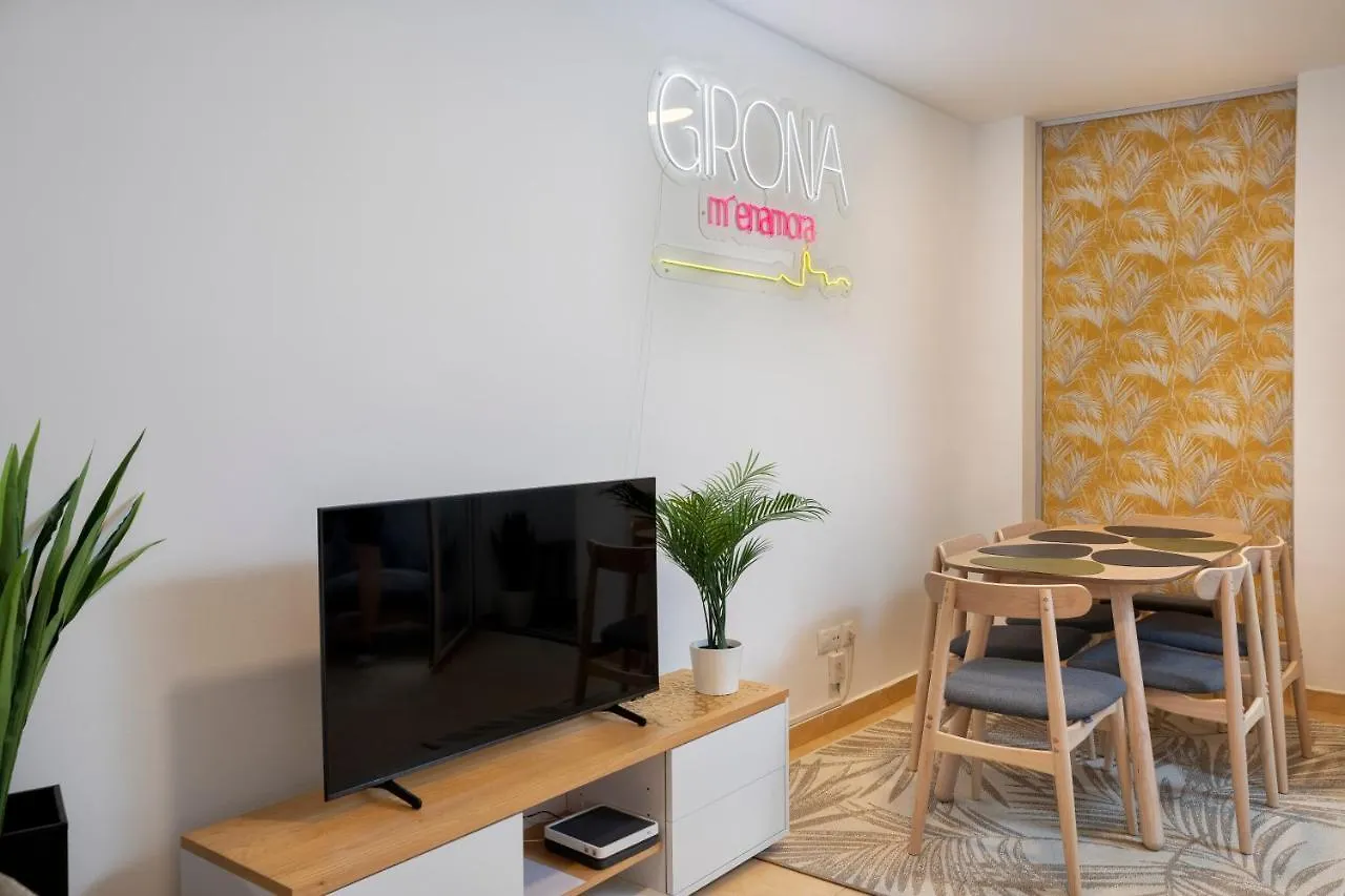 Apartment Carme -Alojamiento Centrico En Girona Spain